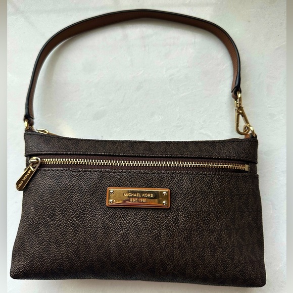 Michael Kors Handbags - Michael Kors brown signature mini bag